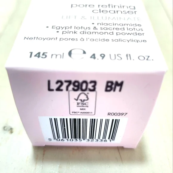 Rodial $49 Pink Diamond Pore Refining Cleanser Lift & Illuminate Niacinamide NIB - Picture 5 of 14